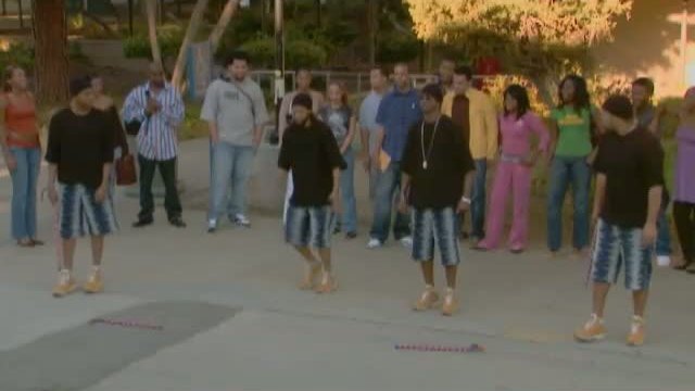 Show Stoppers Fragmanı