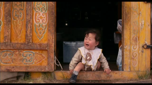 Babies 6. Fragmanı