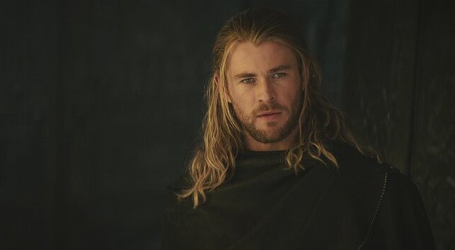 Thor Karanlık Dünya Türkçe Fragman